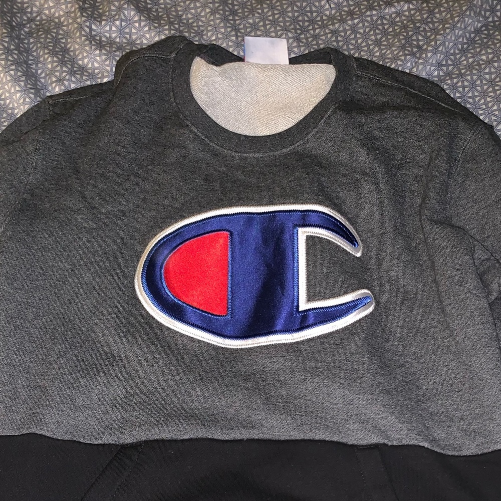 Champion Sweatshirt